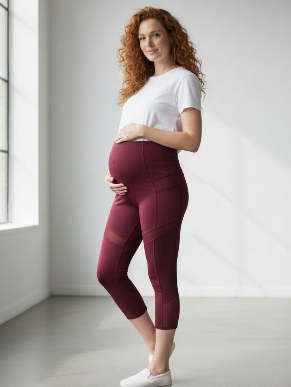 NWT AGLOW MATERNITY LEGGINGS Ftom Kohls